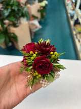 Corsage & Button Holes