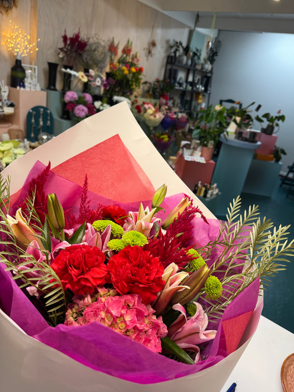 Bouquet Bright: Florist Choice