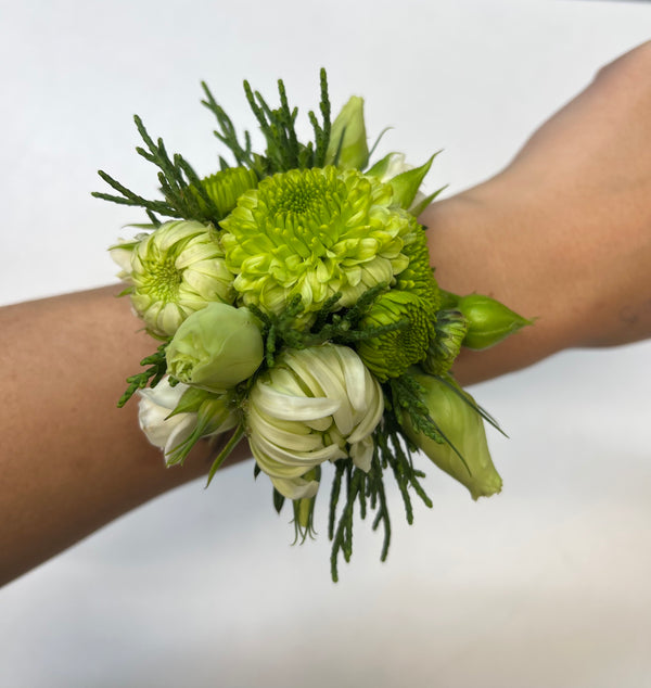 Corsage & Button Holes