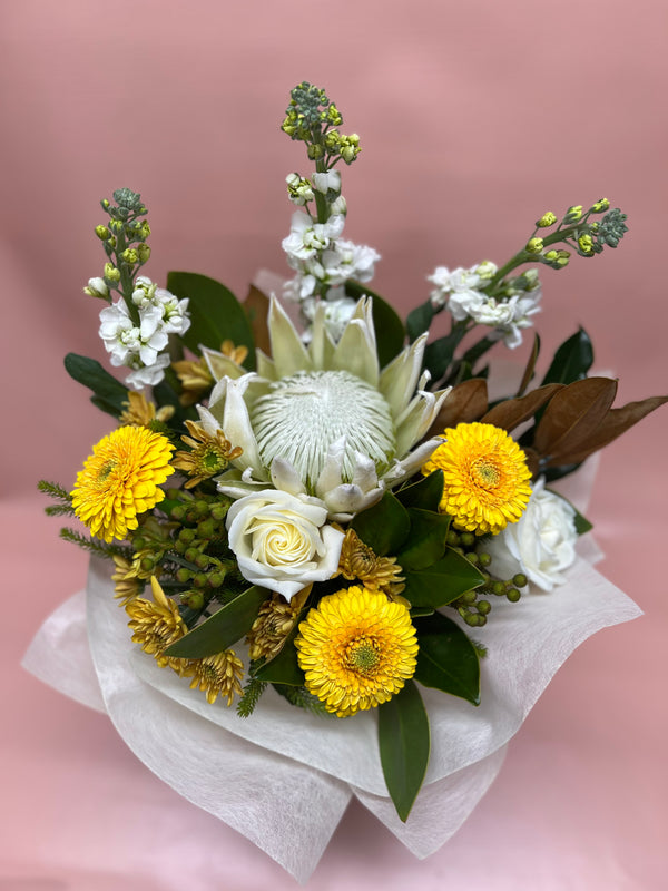You are my sunshine (yellow & white waterbox)