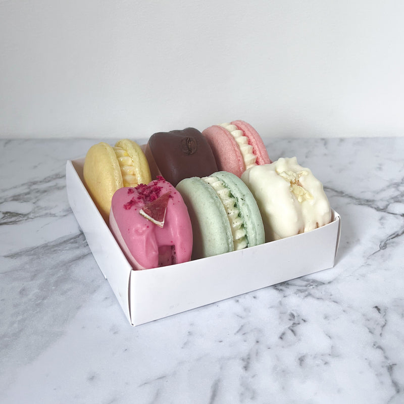 Hayley Grace bakes Macaron Collection