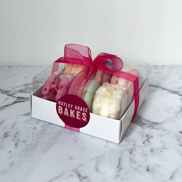 Hayley Grace bakes Macaron Collection